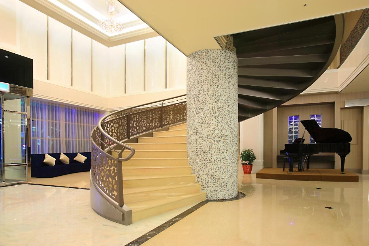 Shinkansen Grand Hotel تايتشونغ المظهر الخارجي الصورة