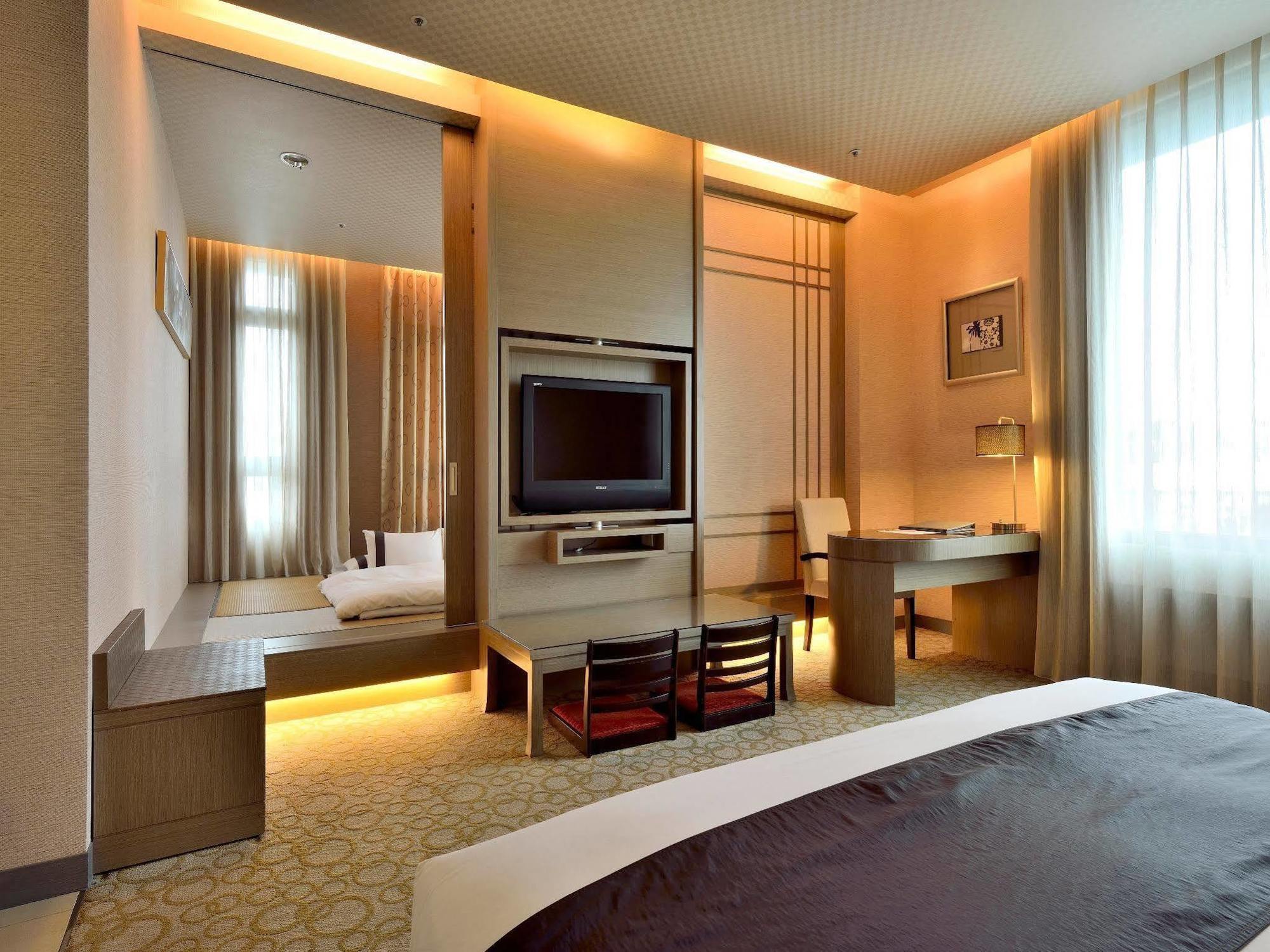 Shinkansen Grand Hotel تايتشونغ المظهر الخارجي الصورة