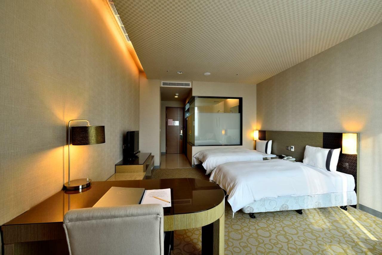 Shinkansen Grand Hotel تايتشونغ المظهر الخارجي الصورة