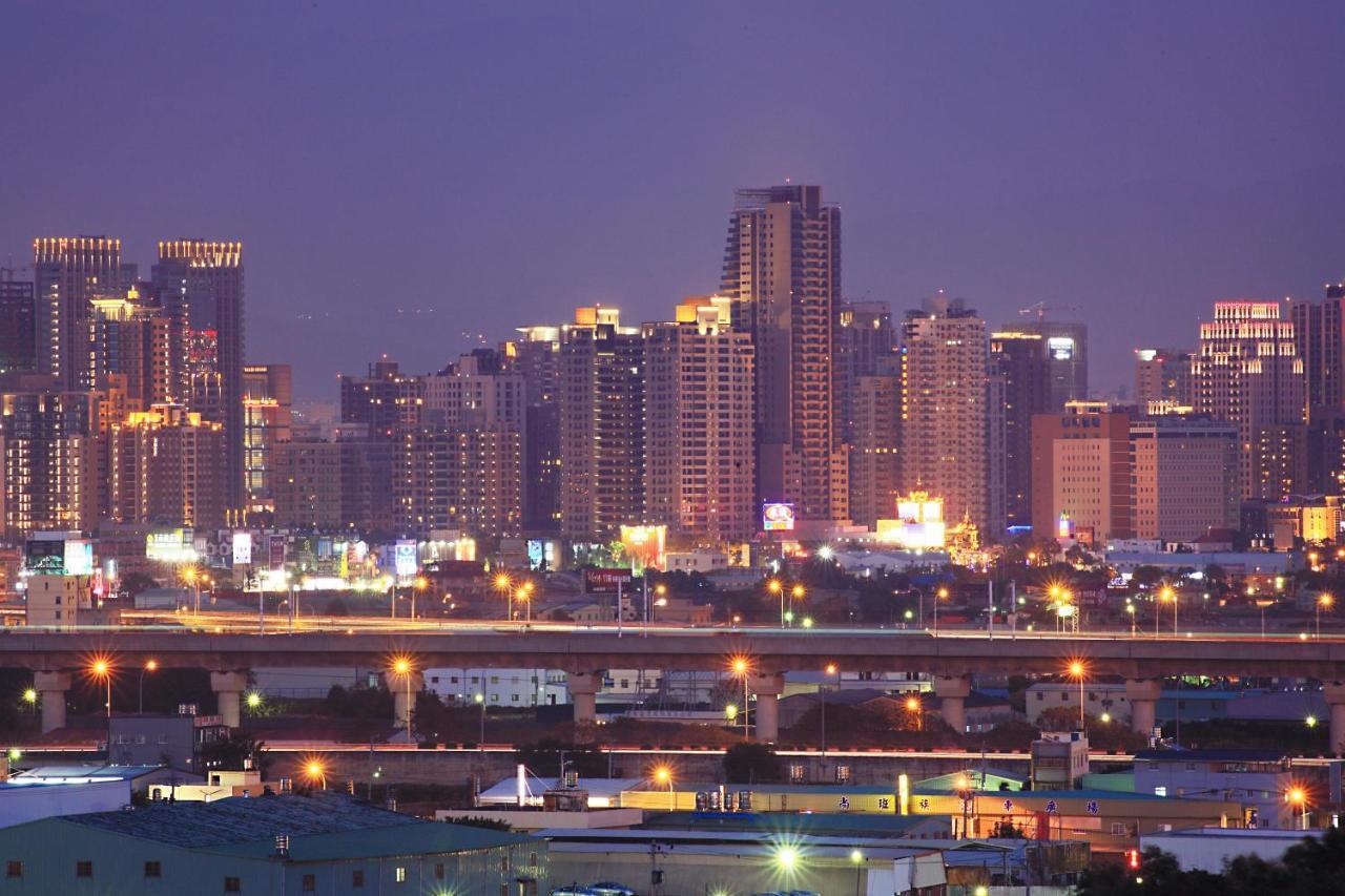 Shinkansen Grand Hotel تايتشونغ المظهر الخارجي الصورة